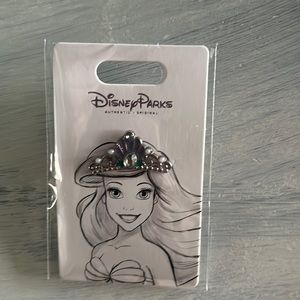 Disney Little Mermaid trading pin